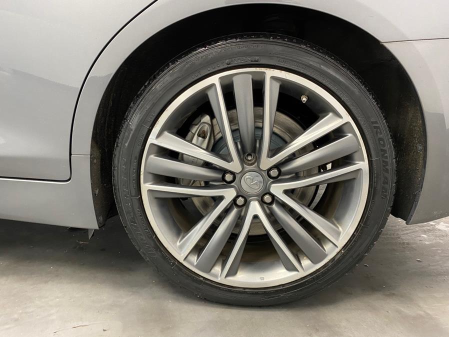 2015 Infiniti Q50 4dr Sdn Premium AWD photo