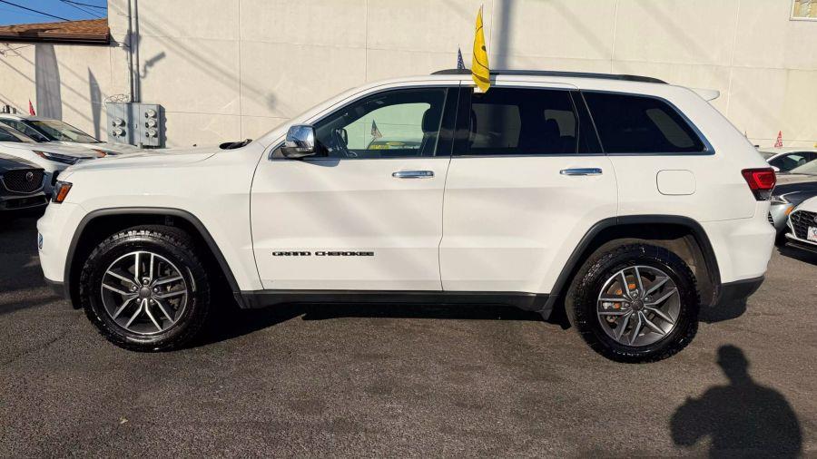 2021 Jeep Grand Cherokee Limited Sport Utility 4D photo