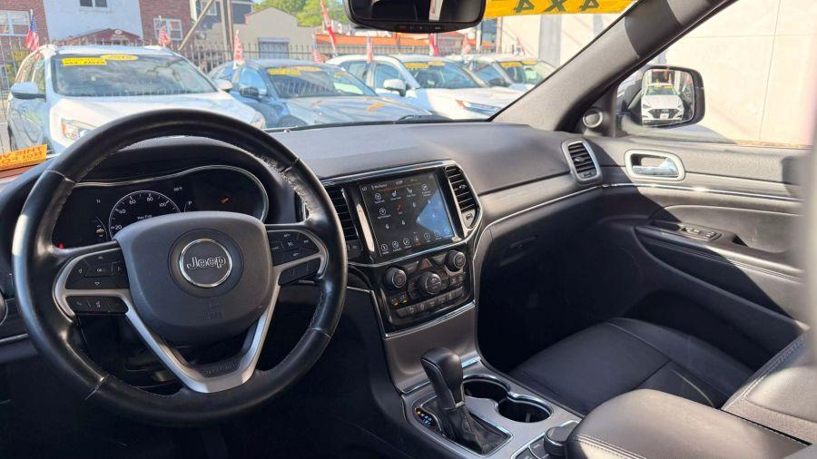 2021 Jeep Grand Cherokee Limited Sport Utility 4D photo