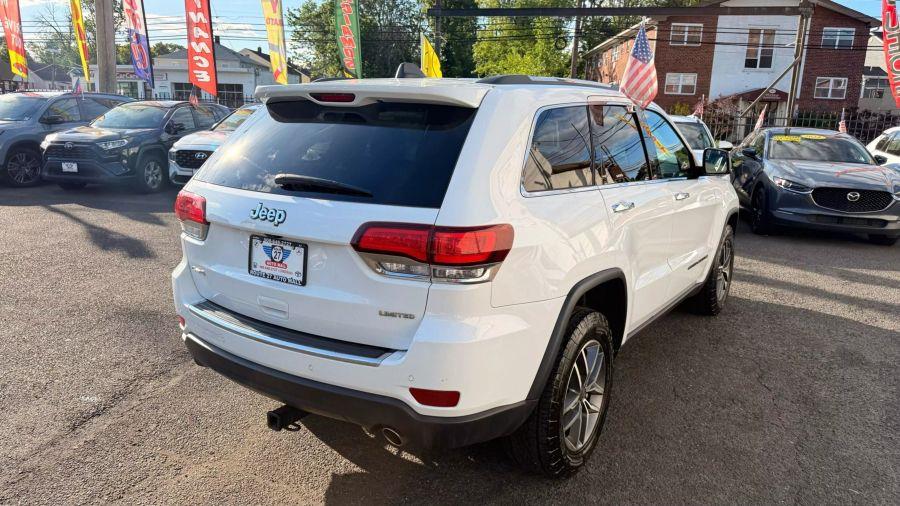 2021 Jeep Grand Cherokee Limited Sport Utility 4D photo