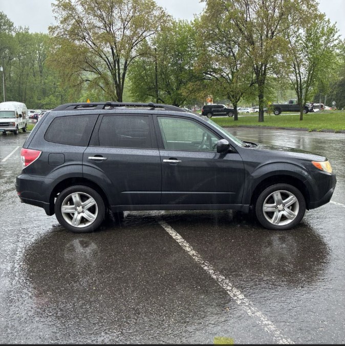 2009 Subaru Forester 2.5 X Premium photo