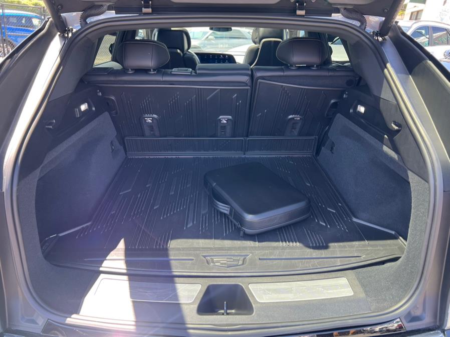 2024 Cadillac LYRIQ Luxury 600 E4 AWD photo