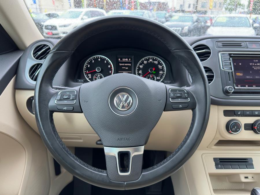 2017 Volkswagen Tiguan 2.0T Wolfsburg Edition 4MOTION photo