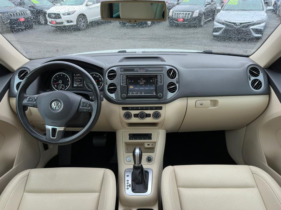 2017 Volkswagen Tiguan 2.0T Wolfsburg Edition 4MOTION photo