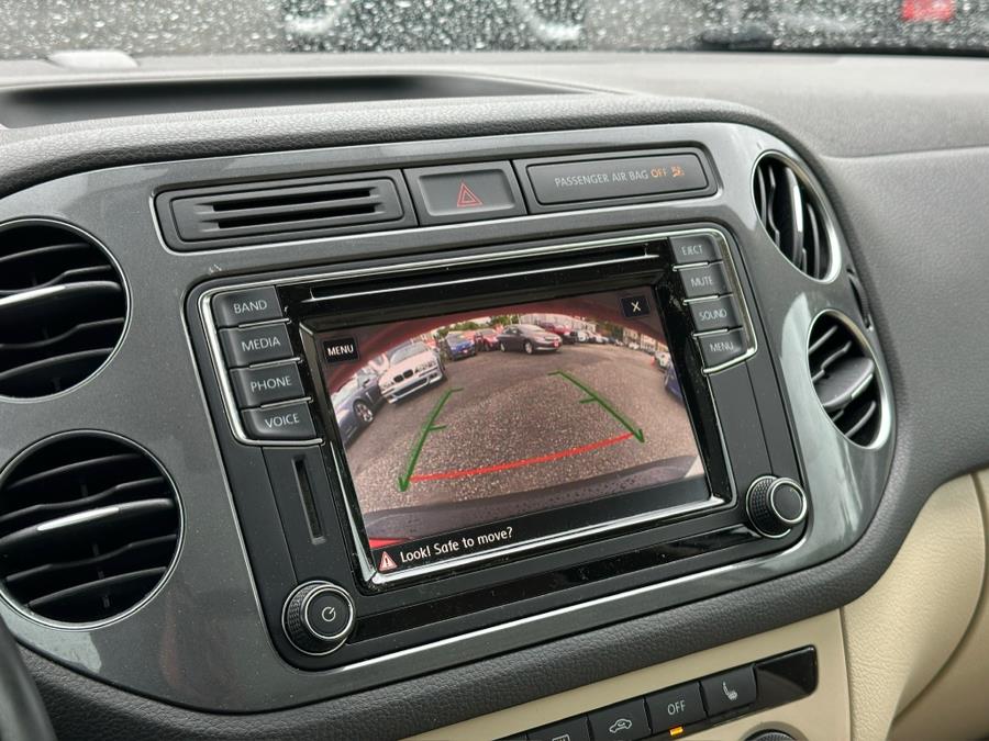 2017 Volkswagen Tiguan 2.0T Wolfsburg Edition 4MOTION photo