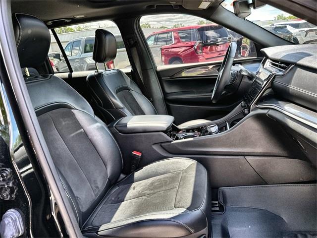 2022 Jeep Grand Cherokee Altitude photo