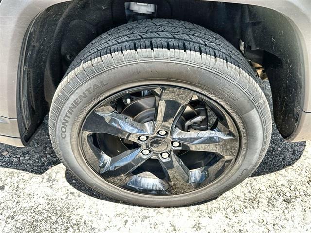 2022 Jeep Grand Cherokee Altitude photo