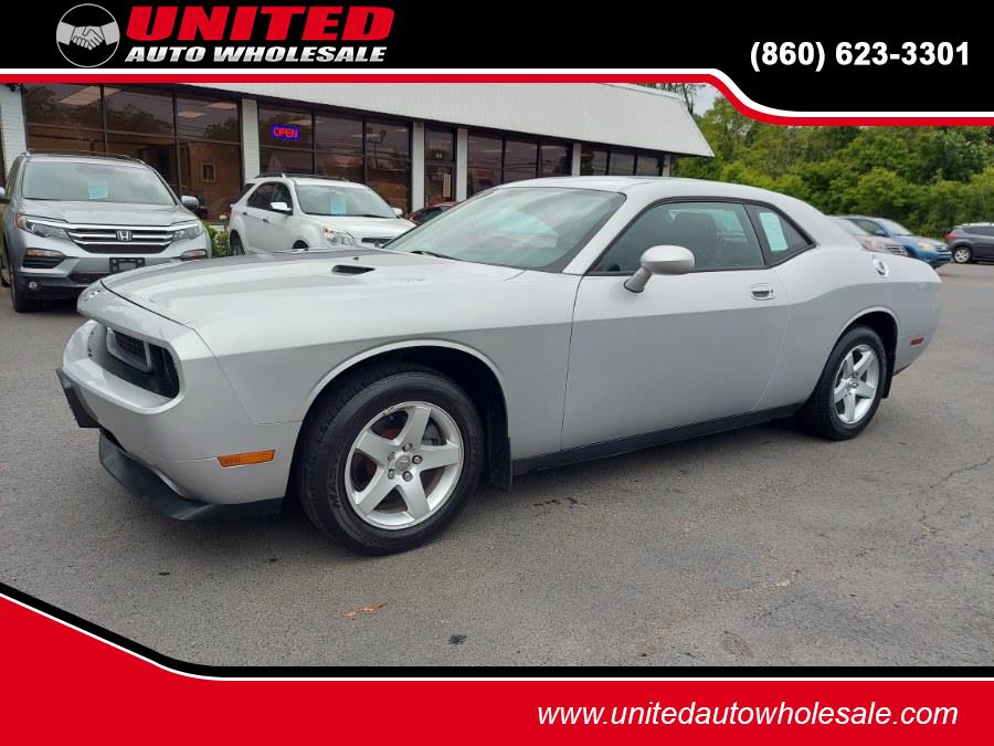 2010 Dodge Challenger SE photo