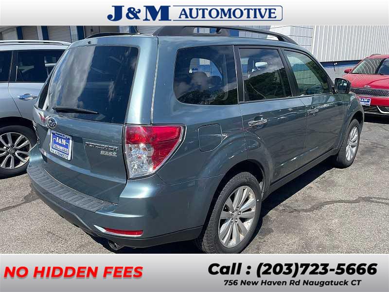 2011 Subaru Forester 2.5X Limited photo
