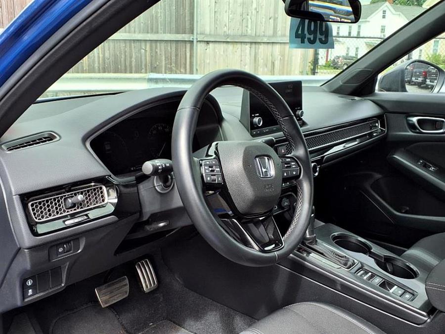 2022 Honda Civic SPORT photo