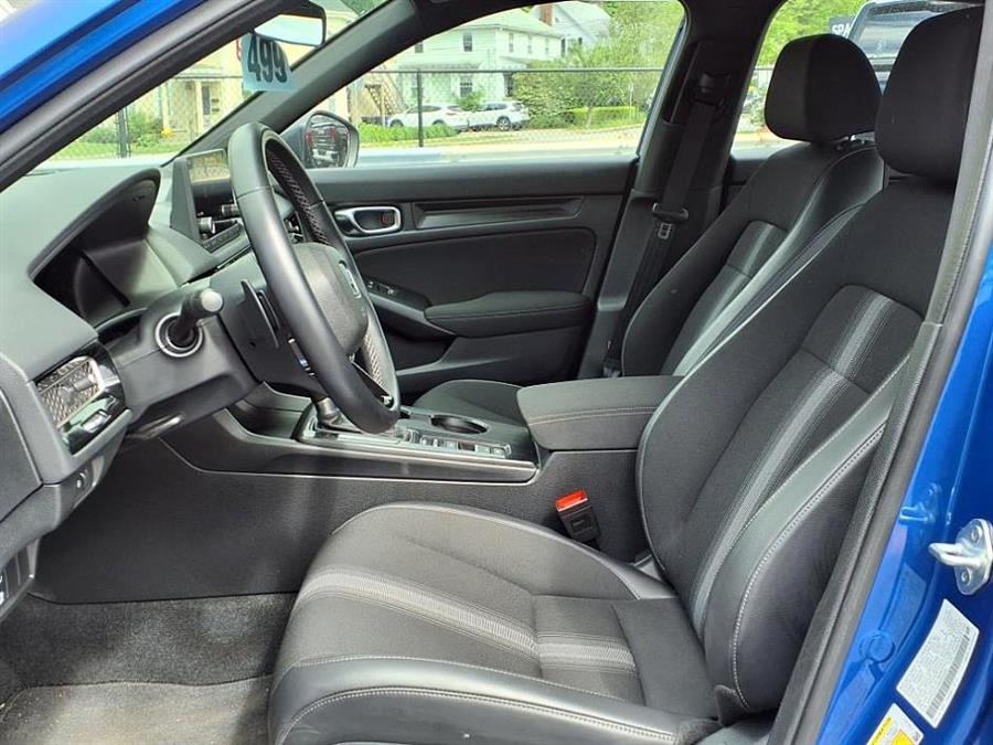 2022 Honda Civic SPORT photo