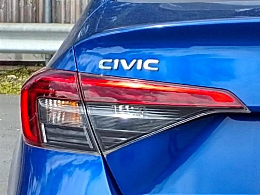 2022 Honda Civic SPORT photo