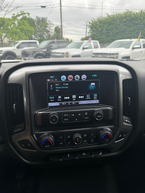 2018 Chevrolet Silverado 1500 4WD Double Cab 143.5