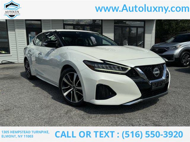 2023 Nissan Maxima SV photo