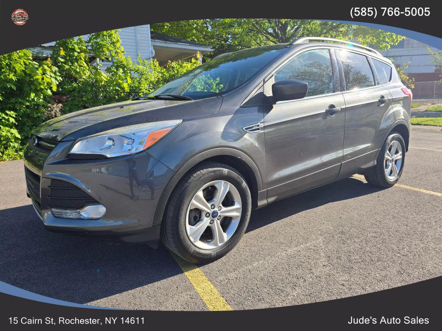 2015 Ford Escape SE Sport Utility 4D photo
