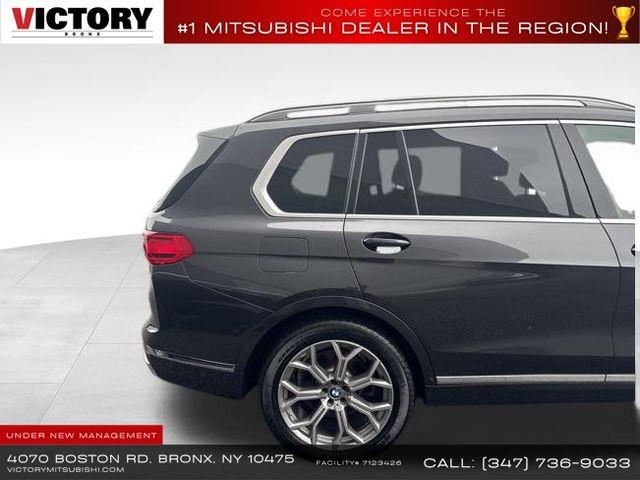 2020 BMW X7 xDrive40i photo