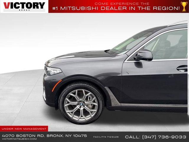 2020 BMW X7 xDrive40i photo