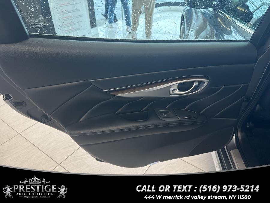 2015 Infiniti Q70L 4dr Sdn V6 AWD photo