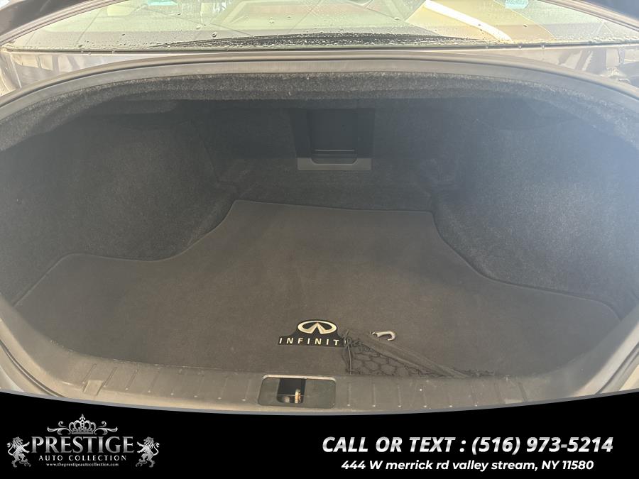 2015 Infiniti Q70L 4dr Sdn V6 AWD photo
