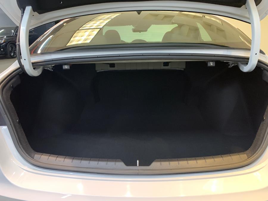 2022 Kia K5 GT-Line Auto FWD photo