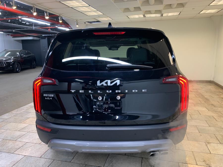 2022 Kia Telluride EX FWD photo