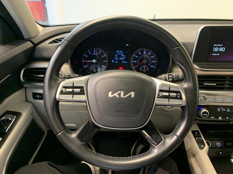 2022 Kia Telluride EX FWD photo