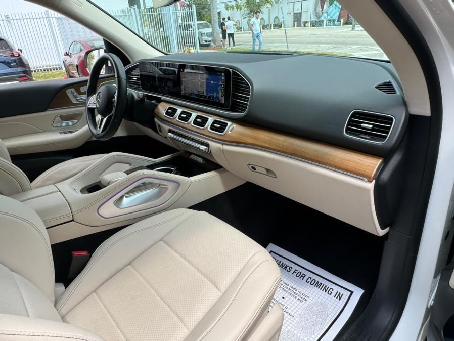 2022 Mercedes-Benz GLE GLE 450 4MATIC SUV photo