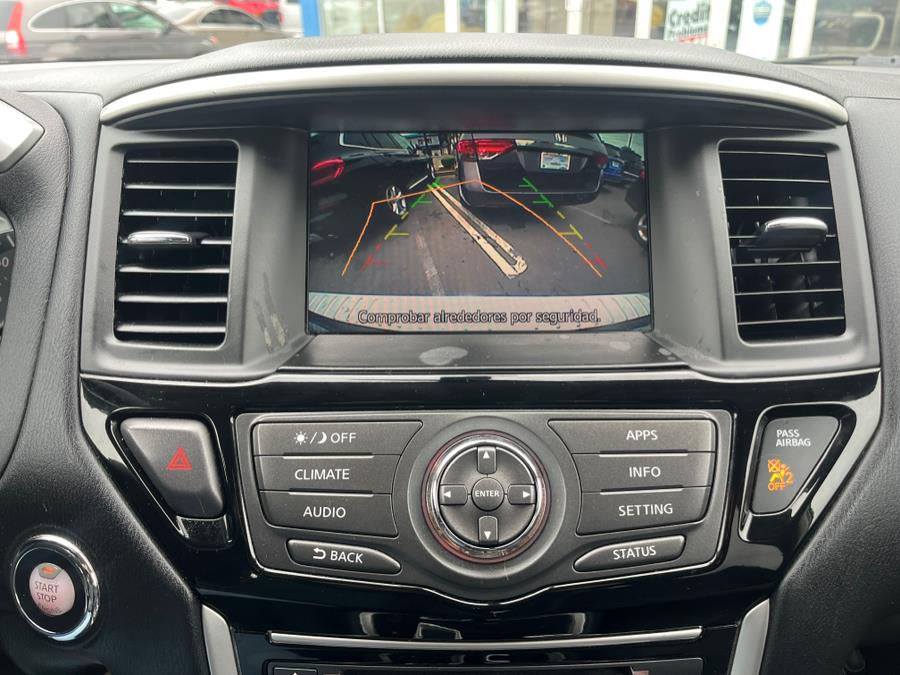2017 Nissan Pathfinder 4x4 S photo