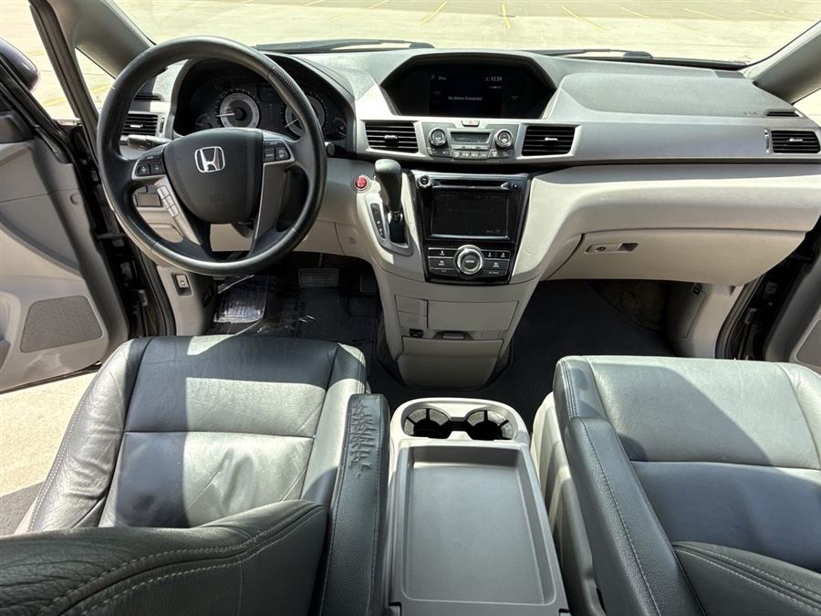2015 Honda Odyssey EX photo