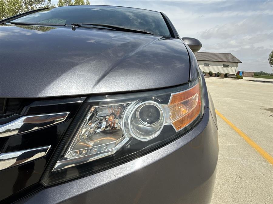 2015 Honda Odyssey EX photo