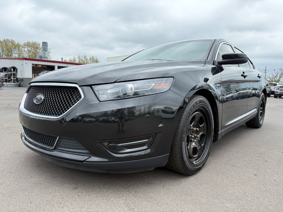2013 Ford Taurus SHO photo