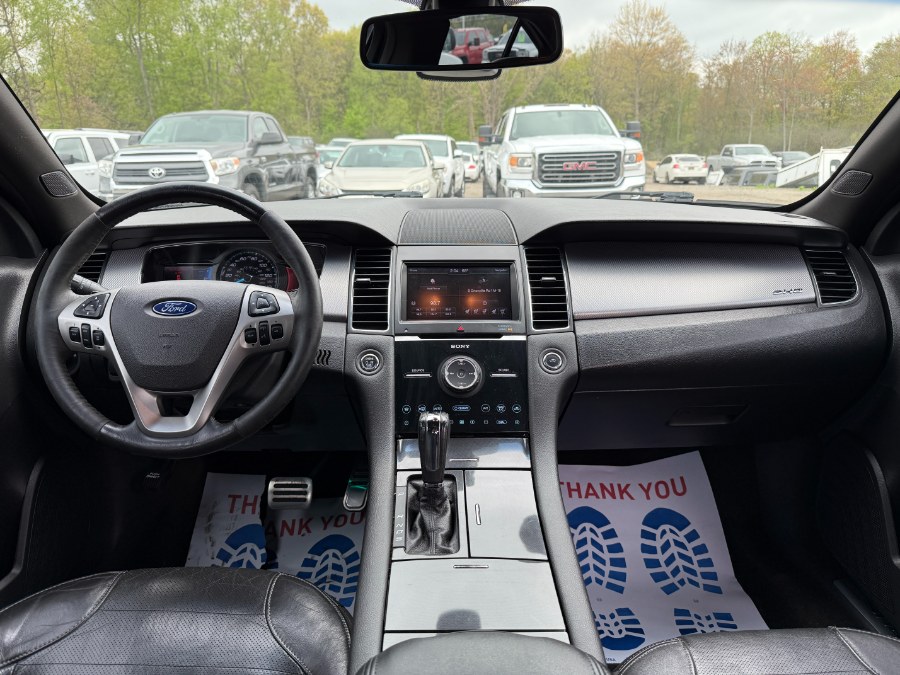2013 Ford Taurus SHO photo