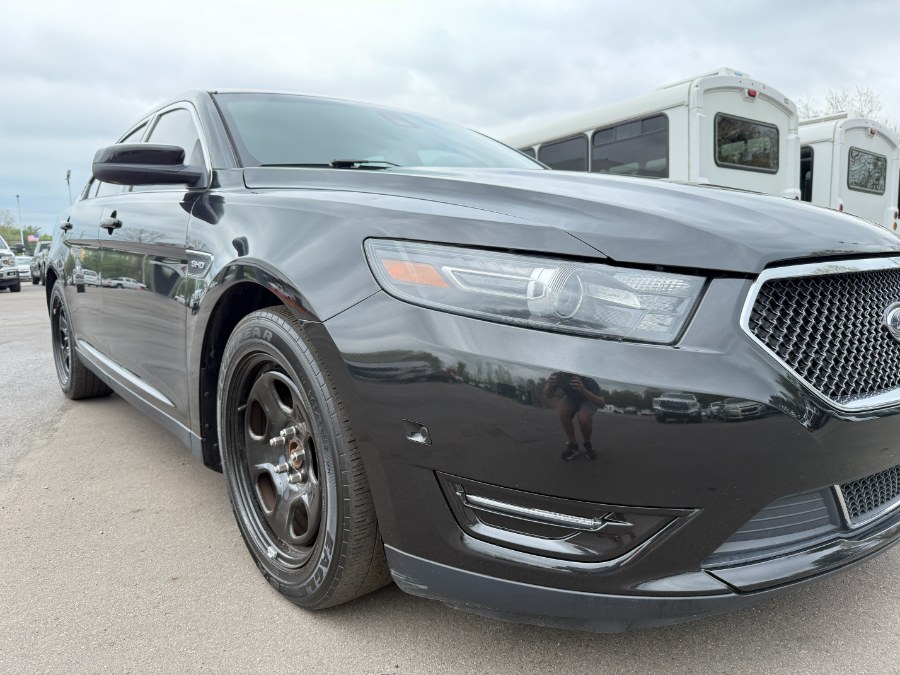 2013 Ford Taurus SHO photo