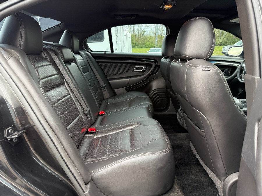 2013 Ford Taurus SHO photo