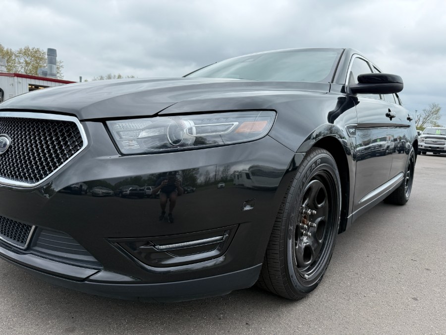 2013 Ford Taurus SHO photo