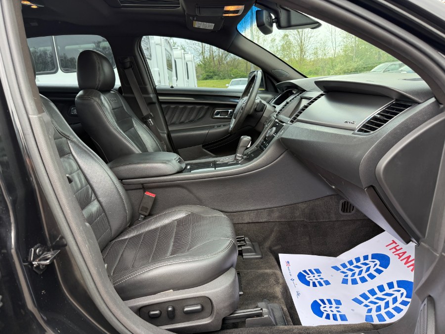 2013 Ford Taurus SHO photo