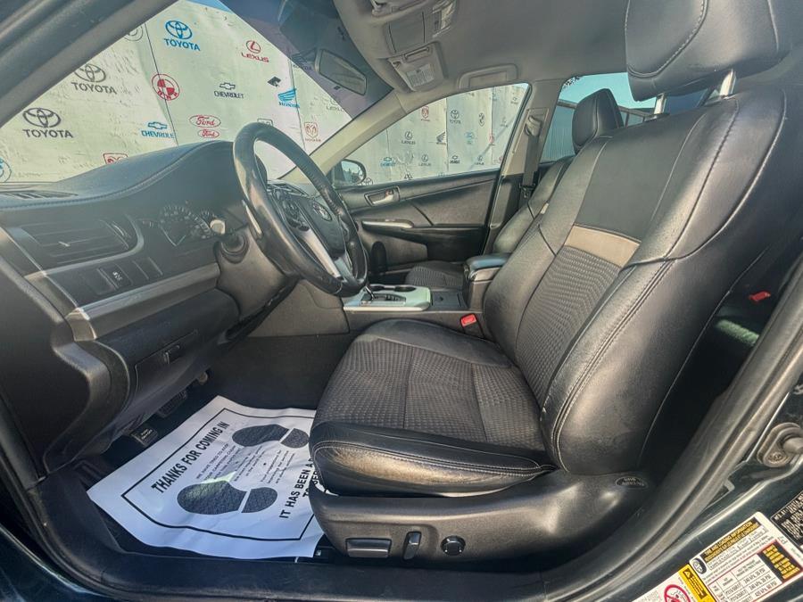 2014 Toyota Camry L photo