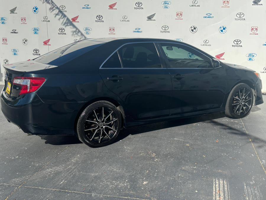 2014 Toyota Camry L photo