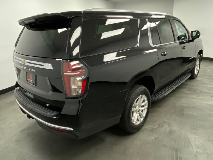 2021 Chevrolet Suburban 4WD 4dr LT photo