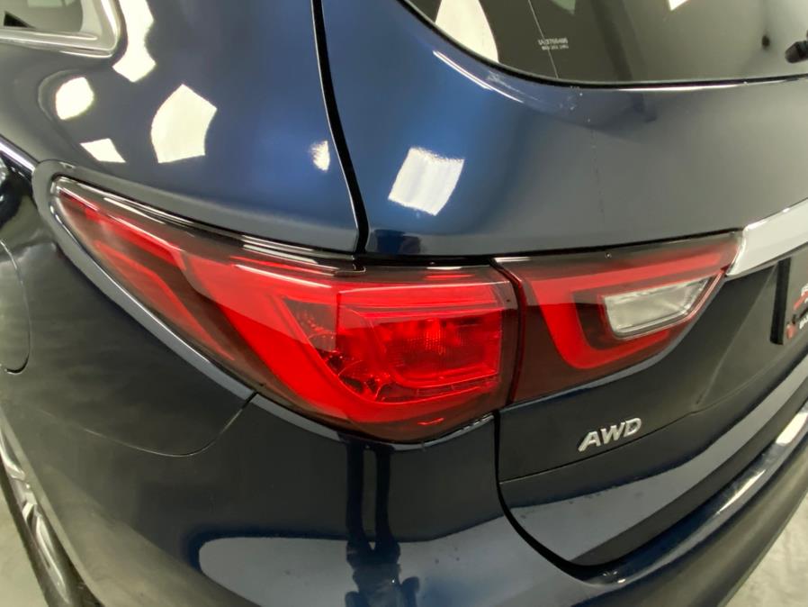 2020 Infiniti QX60 LUXE AWD photo
