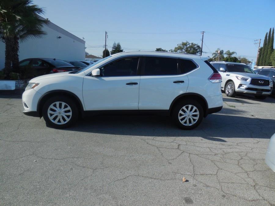 2016 Nissan Rogue FWD 4dr SV photo