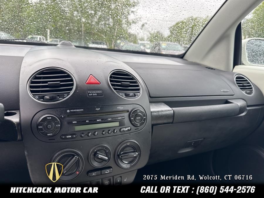 2007 Volkswagen New Beetle Triple White photo