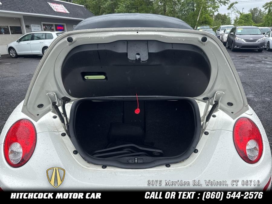 2007 Volkswagen New Beetle Triple White photo