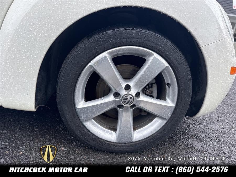 2007 Volkswagen New Beetle Triple White photo