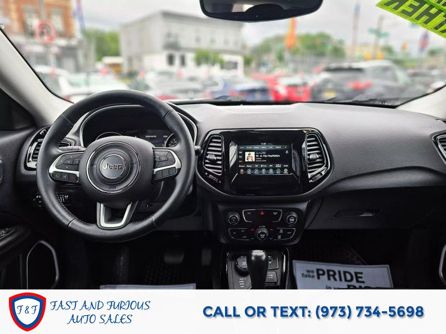 2019 Jeep Compass Altitude Sport Utility 4D photo