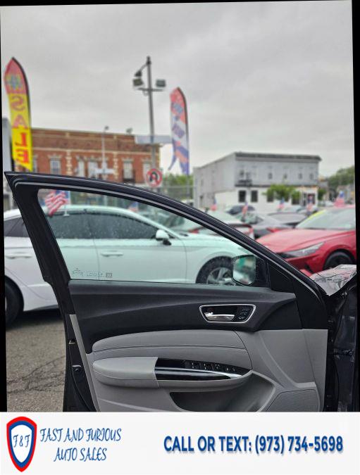 2019 Acura TLX 2.4 Sedan 4D photo