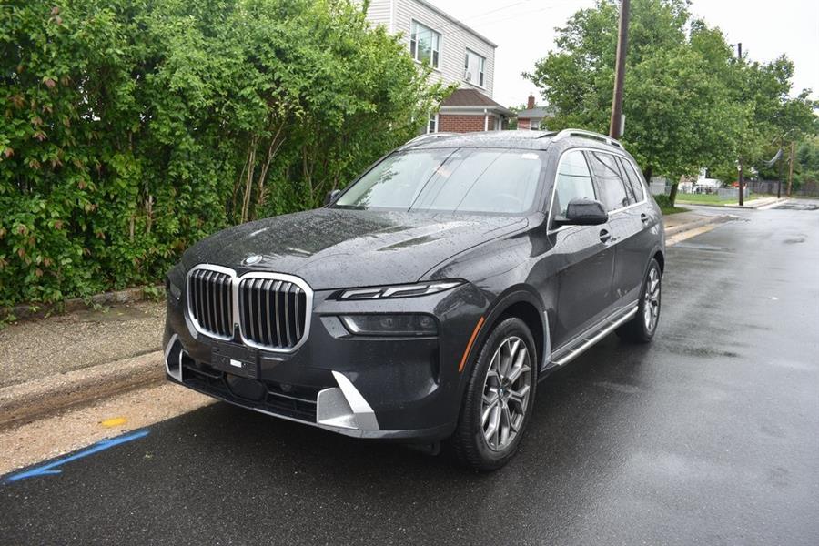 2024 BMW X7 xDrive40i photo