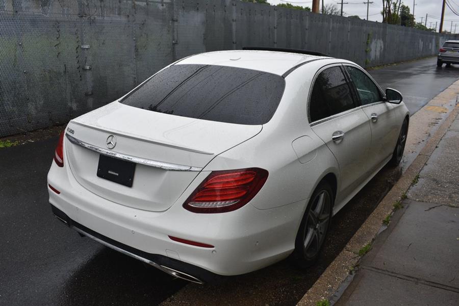 2020 Mercedes-Benz E-Class E 350 photo