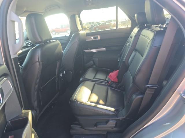 2023 Ford Explorer Limited 4WD photo