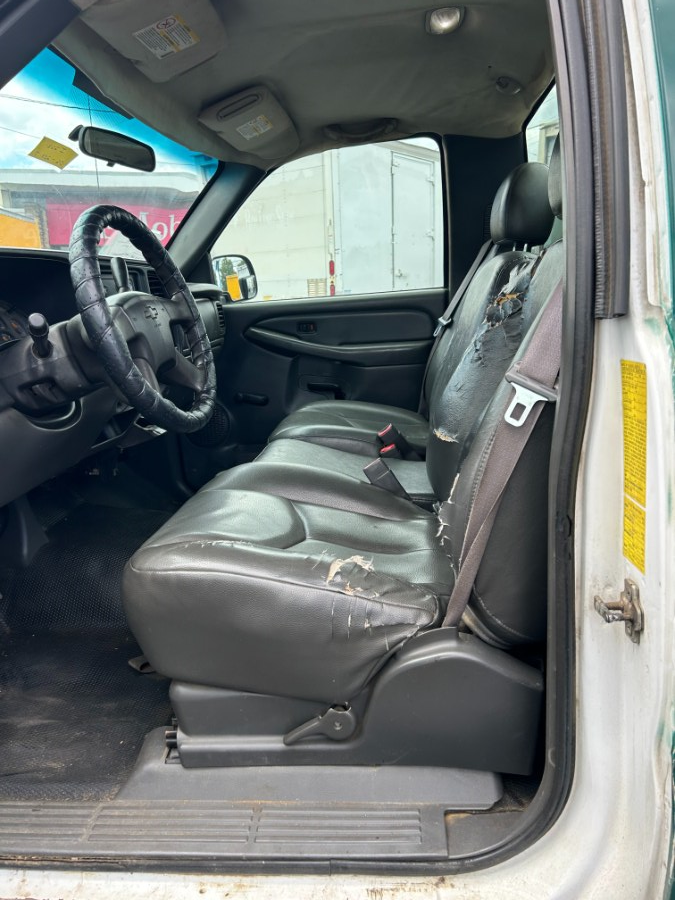 2006 Chevrolet Silverado 2500HD Reg Cab 133